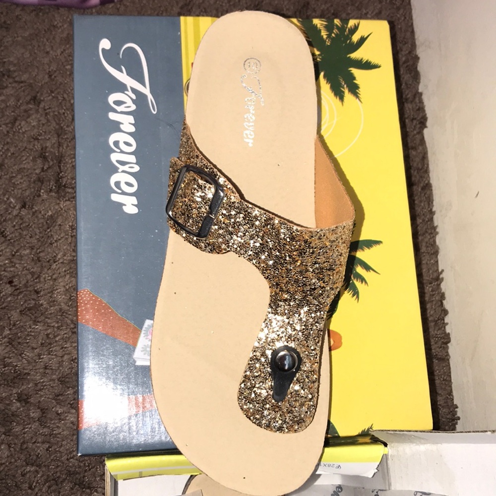 Wedge flip-flops